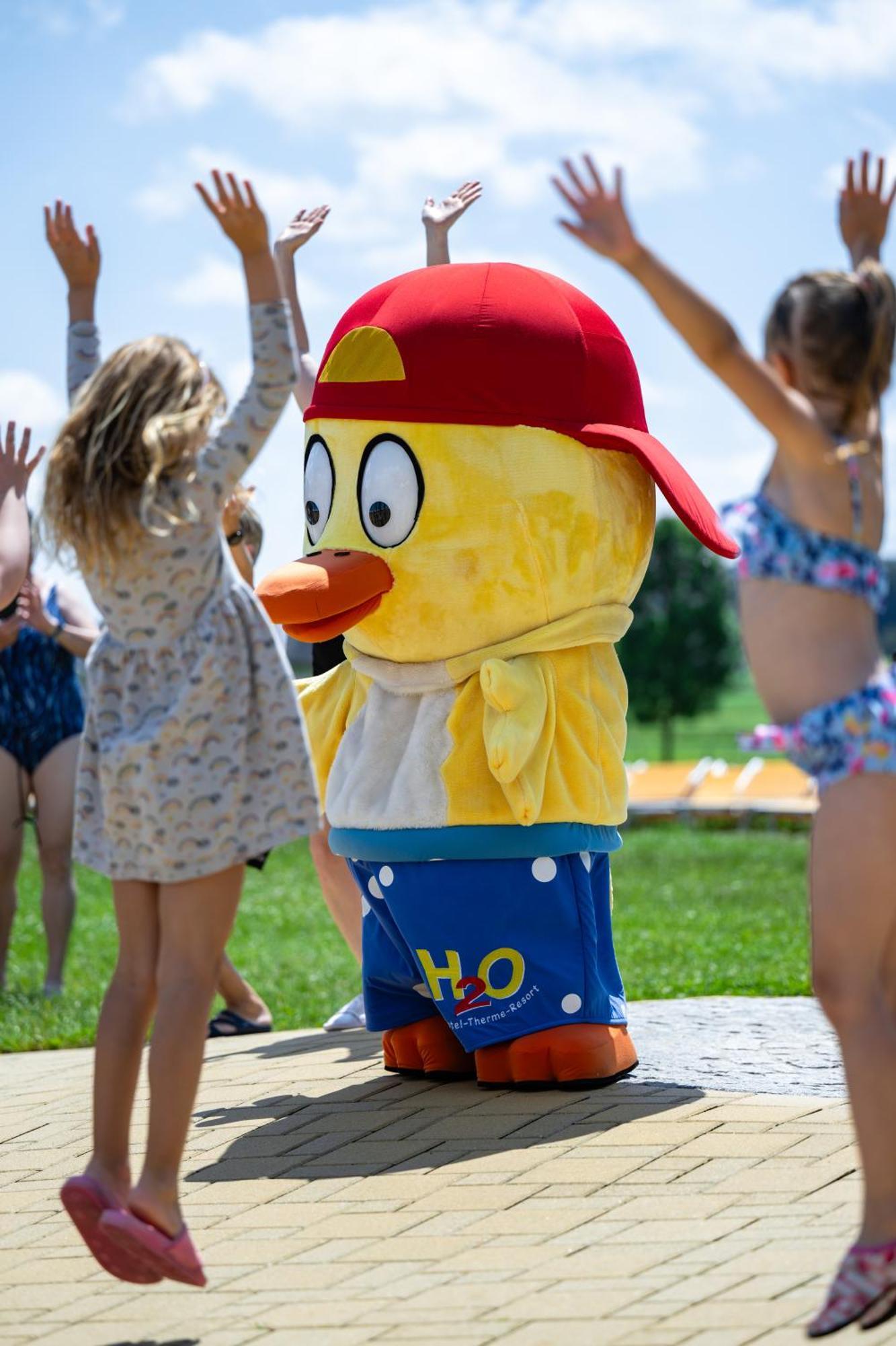 H2O Hotel-Therme-Resort, Fur Familien Mit Kindern Bad Waltersdorf Exteriér fotografie