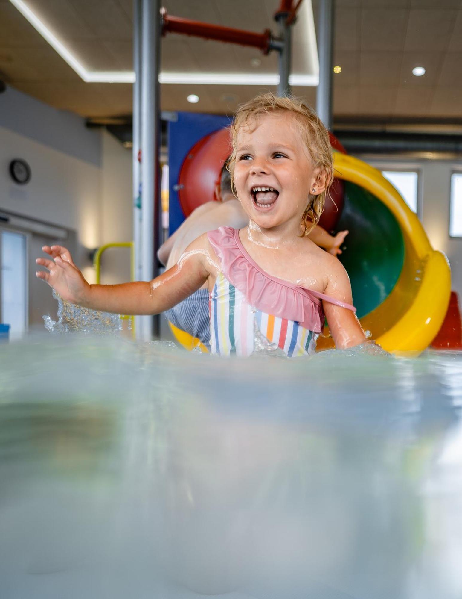 H2O Hotel-Therme-Resort, Fur Familien Mit Kindern Bad Waltersdorf Exteriér fotografie