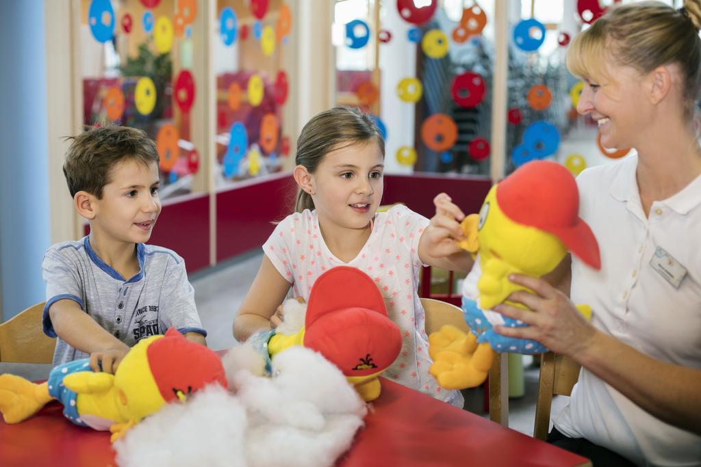 H2O Hotel-Therme-Resort, Fur Familien Mit Kindern Bad Waltersdorf Exteriér fotografie