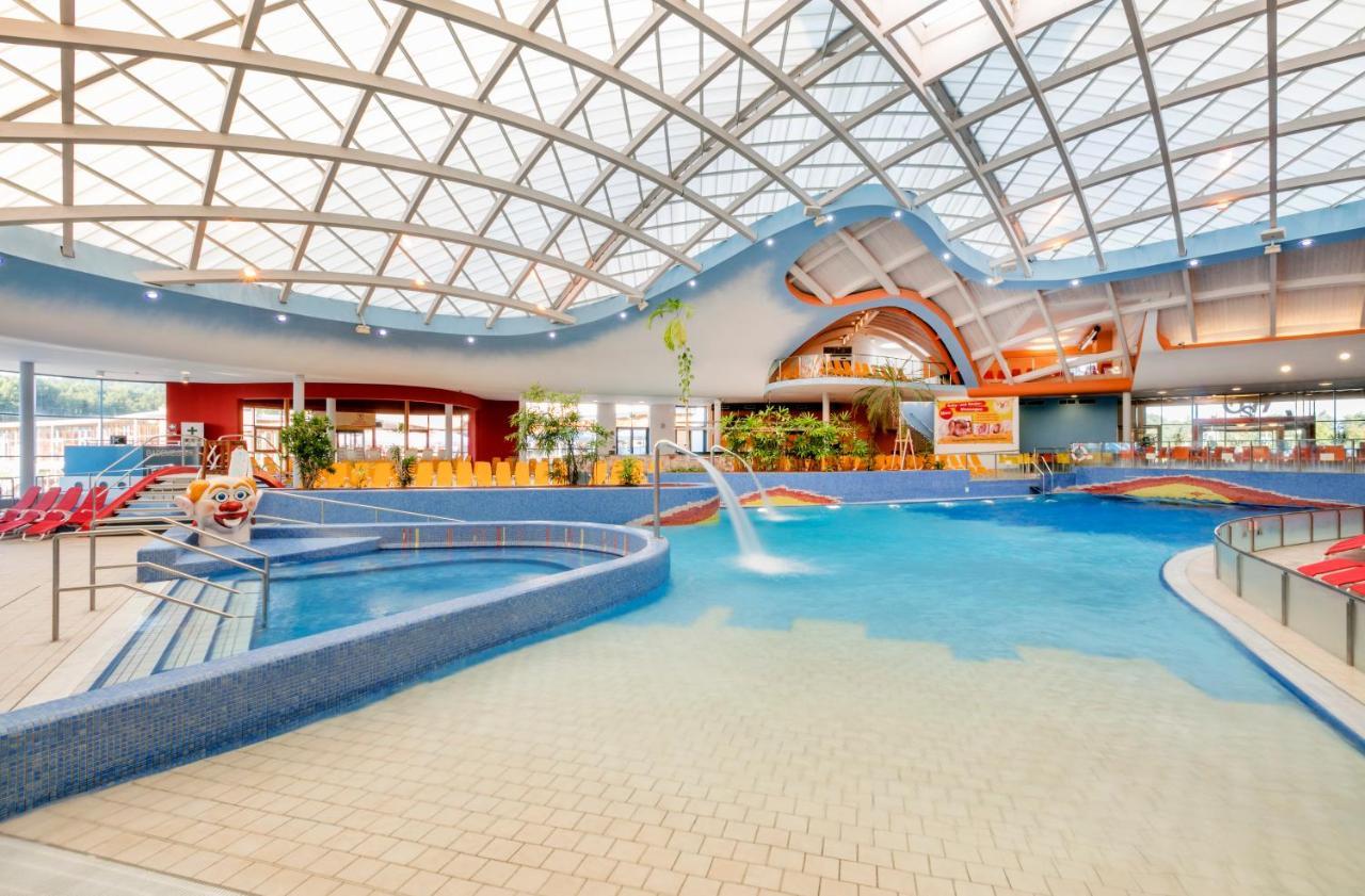 H2O Hotel-Therme-Resort, Fur Familien Mit Kindern Bad Waltersdorf Exteriér fotografie